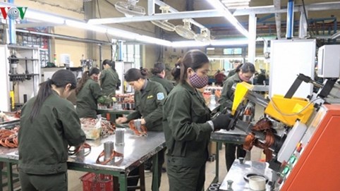 Xử lý nghiêm kiểu giải quyết công việc “ban ơn” cho doanh nghiệp