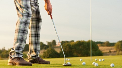 Trải nghiệm kỳ thú chơi Golf trên dãy núi Himalaya, bạn muốn thử không?