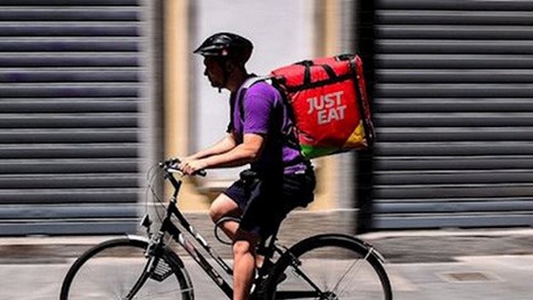 Takeaway.com mua lại Just Eat với giá 10 tỷ USD, trở thành công ty cung cấp thực phẩm trực tuyến lớn nhất thế giới