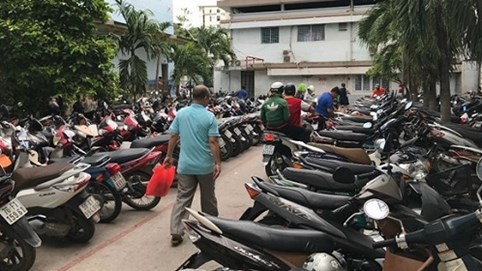 Bệnh viện Nhân dân Gia Định: Khuất tất trong việc đấu thầu trông giữ xe?