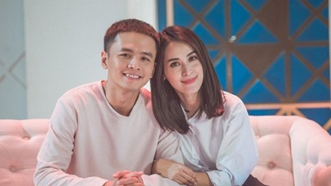 Văn Anh được fan nữ bày tỏ tình cảm, Tú Vi phản ứng bất ngờ