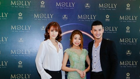 Trường Thịnh - Lâm Kỳ Nguyên sánh đôi đến chúc mừng doanh nhân 9X Hằng Nga