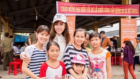 Á hậu Phan Quỳnh Ngân trở thành đại sứ chương trình “Kiến tạo nhịp cầu”