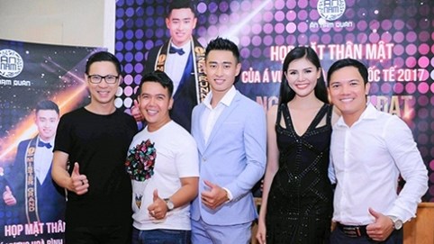 Á vương Hoà bình Quốc tế 2017 - Tiến Đạt rạng rỡ tại tiệc tri ân