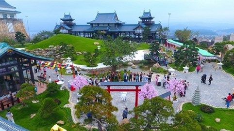 Lễ hội mặt trời mọc và những câu chuyện văn hóa Nhật Bản