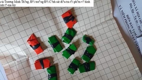 Quảng Nam: Bắt quả tang “cặp bài trùng” nhiễm HIV chuyên bán ma túy ở làng quê.