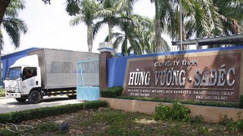 Khó khăn chồng chất, 