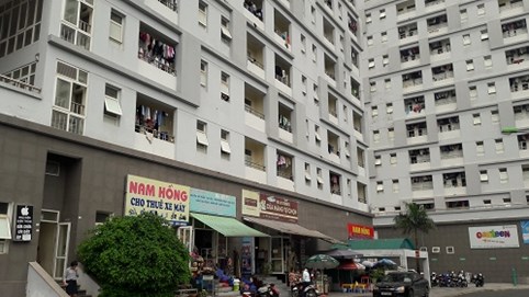 Ban quản lý KTX Mỹ Đình 2 bị tố chèn ép các hộ thuê mặt bằng