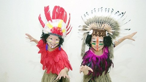 Bào Ngư đem đội quân da đỏ từ Bắc Mỹ về tấn công Sao nối ngôi nhí