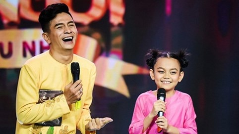 Bào Ngư hoạt ngôn khiến Thanh Bạch, Hồng Vân ôm đầu vì những câu trả lời “khó đỡ”