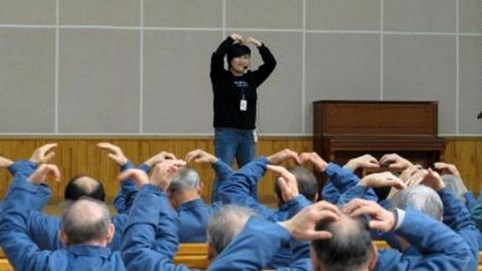 Bất ngờ với xu hướng “thích” vào ở tù