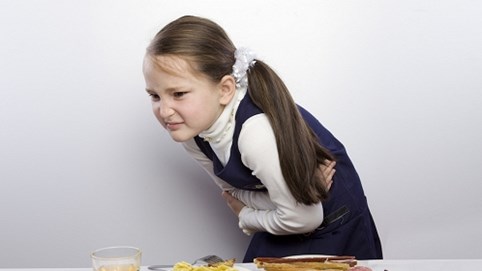 Mẹ nên làm gì để bé có bụng khỏe tự nhiên?