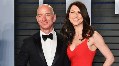Sau một đêm, vợ cũ của Jeff Bezos đã chính thức là người phụ nữ giàu thứ 3 thế giới