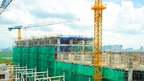 Cất nóc dự án Him Lam Phú An