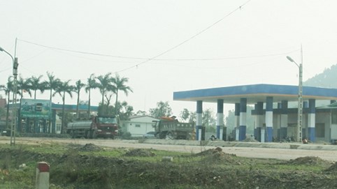 Nghệ An: Tồn tại nhiều cây xăng không đủ điều kiện hoạt động