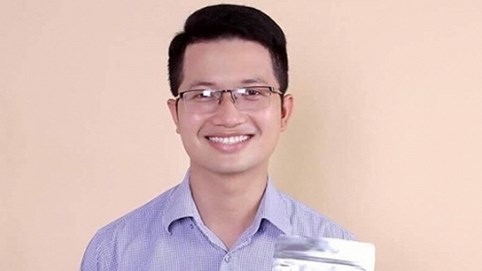 Chàng trai 8X bỏ việc nhà nước khởi nghiệp kinh doanh và thành công với thu nhập “khủng”