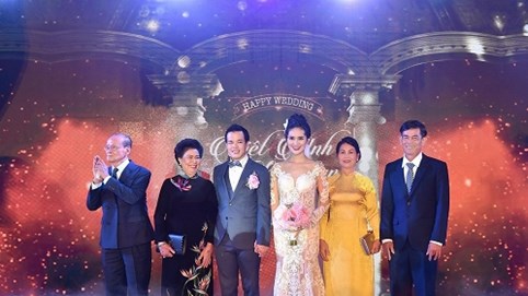 Hoa hậu Sang Lê gây bất ngờ với tiệc cưới tiền tỷ