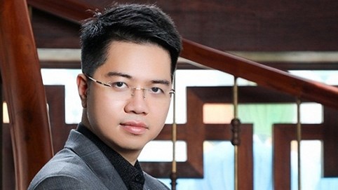 Doanh nhân Võ Phi Nhật Huy: 