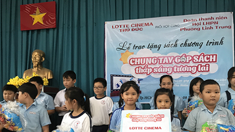 “Chung tay góp sách, thắp sáng tương lai”