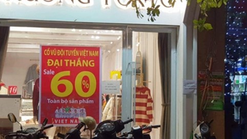 Cơn 'bão' giảm giá cho người tên Hải, Phượng sau trận thắng Philippines