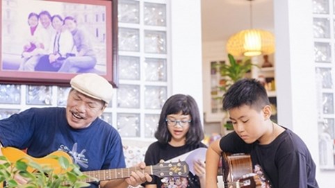 Cuộc sống an yên của nhạc sĩ Trần Tiến ở Vũng Tàu