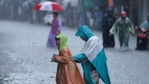 Cuộc sống đảo lộn sau trận mưa kỷ lục ở Đà Nẵng