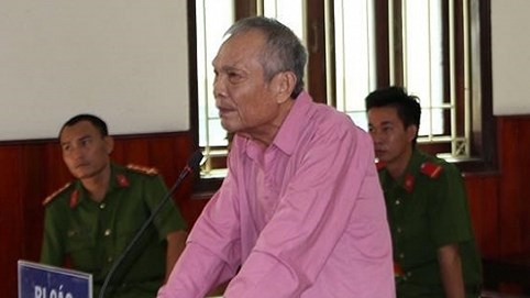 Cựu doanh nhân lái xe Lexus tông vào đám tang bị phạt 4 năm tù