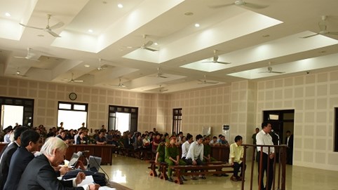 Đà Nẵng: Bản án 42 tháng tù cho nguyên Giám đốc Cảng vụ