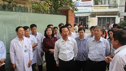 Dân phản ánh Bệnh viện quá tải, Bí thư Đà Nẵng đi kiểm tra thực tế và chỉ đạo mở rộng