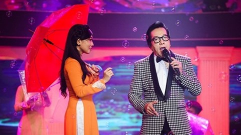 Elvis Phương day dứt nhắc về cô gái tên Duyên tại 