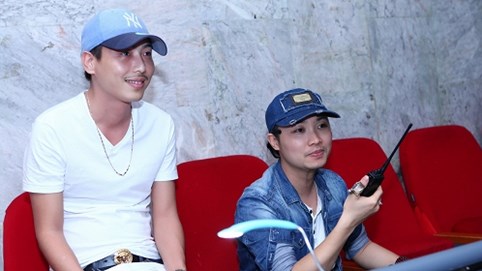 Đạo diễn trẻ Vạn Nguyễn: Kẻ lang thang dưới ánh đèn sân khấu