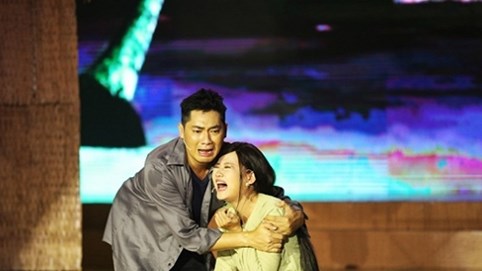 Đạo diễn Xuân Trang gây xúc động với tác phẩm chuyển thể từ sự tích “Hòn vọng phu”