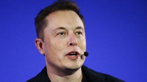 Đến Mỹ với 2.000 USD và vali đầy sách, “gã điên” Elon Musk nay đã 