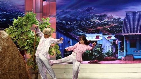 Diễn náo kịch, Huy Nam - Hải Yến thẳng tiến vào chung kết 