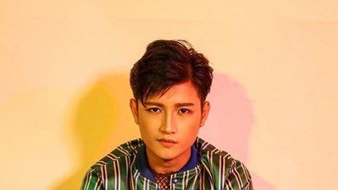 Đỗ Minh Quân lột xác với phong cách hoàn toàn mới