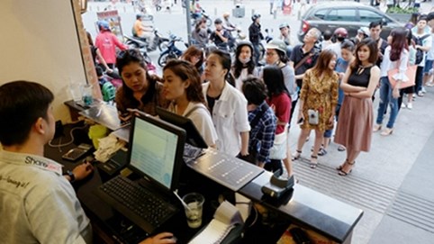 Đổ tiền tỷ mở quán trà sữa nhượng quyền