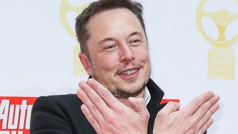 Elon Musk: Ai cũng có thể thay đổi thế giới nếu chịu làm việc 80 giờ mỗi tuần!