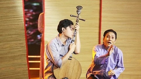 Em gái NSƯT Vũ Linh: “Từng được khán giả cho gạo để ăn”