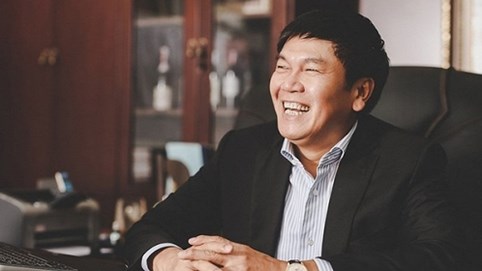 Forbes đưa ông Trần Đình Long trở lại danh sách tỷ phú USD