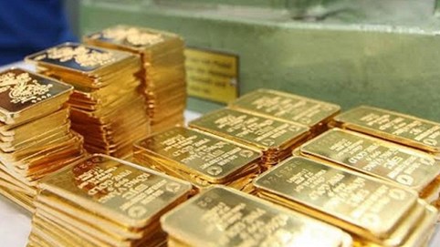 Giá vàng hôm nay 17/12: Xu hướng tăng giá, nhà đầu tư có nên mua vào?