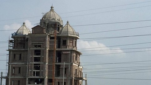 Hà Nội: CĐT KĐT Phú Lương ngang nhiên xây dựng biệt thự “khủng” không phép.