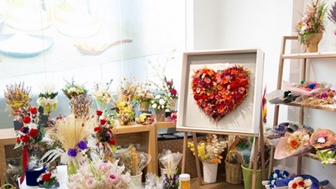 Hoa khô lên ngôi dịp Valentine