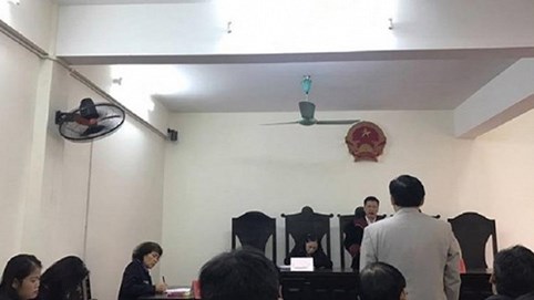 Bộ Giáo dục và Đào tạo thua kiện vụ thu hồi bằng tiến sĩ