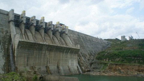 Hơn 400 tỷ xây nhà máy thủy điện tại Quảng Ngãi