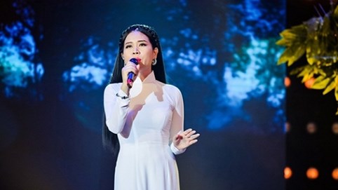 Hồng Mơ: “Cuộc đời không bạc, chỉ có con người bạc với nhau”