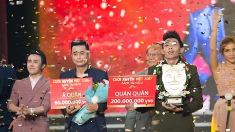 Hồng Thanh xác lập kỷ lục tại Cười xuyên Việt 2017