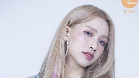 Hot girl Việt ấn tượng trong MV của nhóm nhạc đa quốc tịch