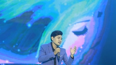 Huỳnh Đông tiếp tục dẫn đầu Tình Bolero phiên bản nghệ sĩ 2017