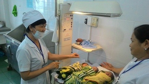 Đăk Lăk: Đỡ thành công ca sinh 3 hiếm gặp