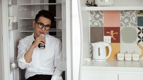 Khám phá tình yêu của chàng 